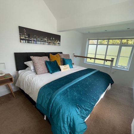 The Upton Coach House Villa Birkenhead Dış mekan fotoğraf